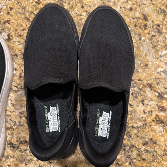 Two pair men’s sketchers shoes - Picture 1 of 9